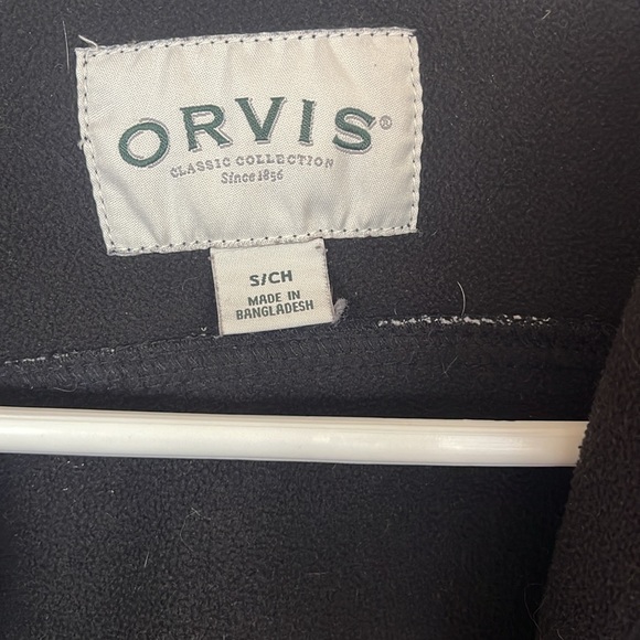 Light button down - Picture 2 of 5